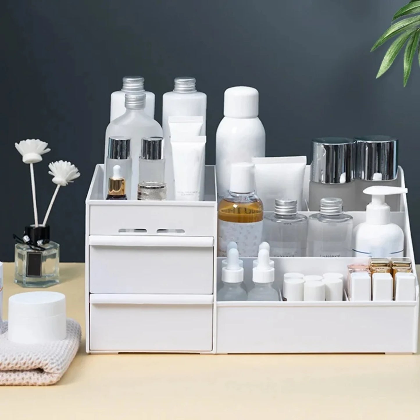 Cosmetic Makeup Organizer